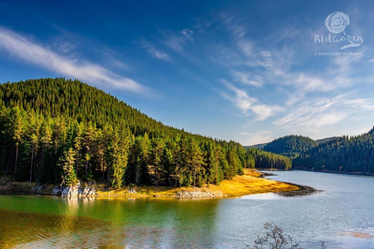 "Моето Любимо Място", Смолянски Езера - "My Favorite Place", Smolyan Lakes Εξωτερικό φωτογραφία